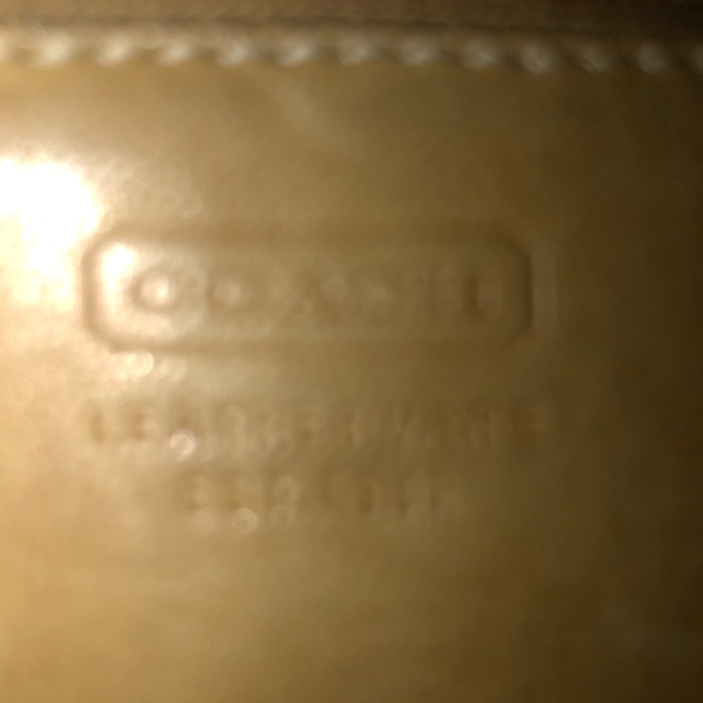 Vintage Coach tan genuine leather wristlet